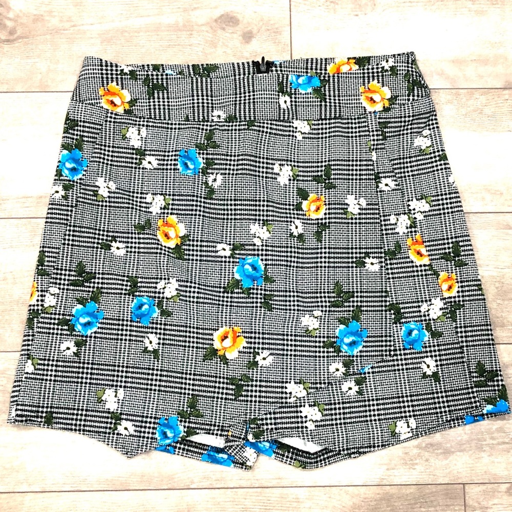 Ashley Stewart plaid skort